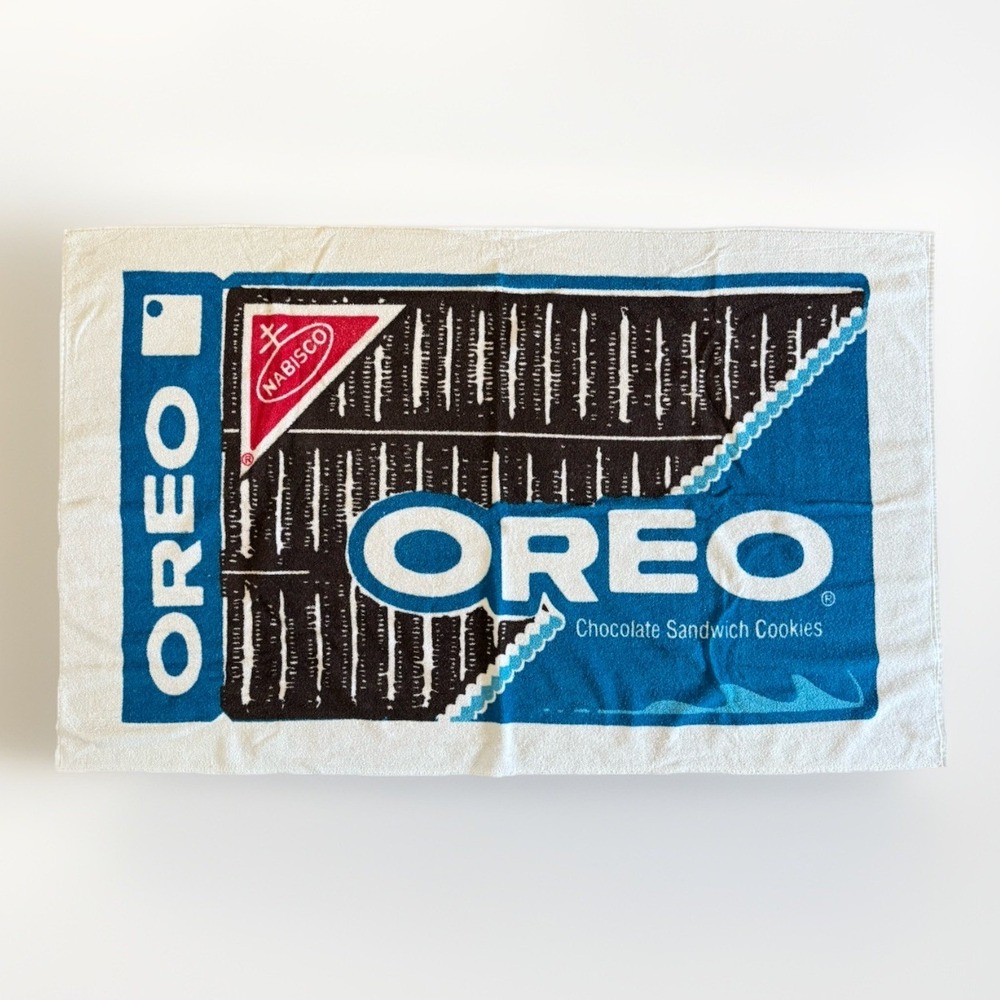 Vintage Oreo Nabisco Beach Towel USA Made RN17644 35x58 Retro Food Advertising